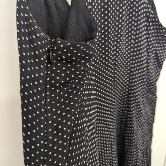 Maple sleeveless dress - Picture 4 of 4